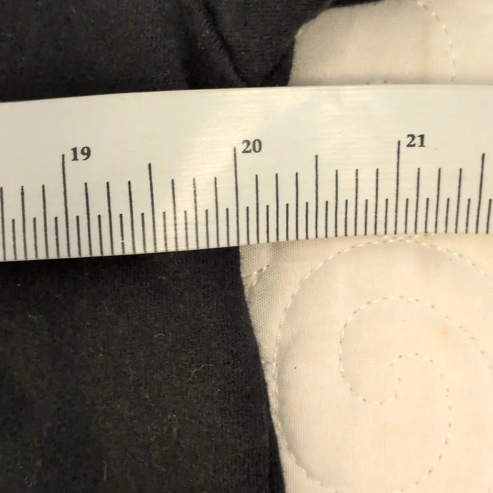 Next Level Apparel The Killers Cropped T-shirt - Picture 6 of 8